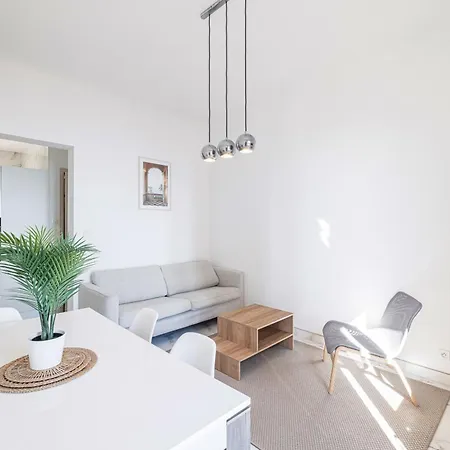 Cozy 2-bedroom Facing The Sea 100m From Monaco Apartment Beausoleil