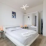 Appartement Cozy 2 Bedroom Seafront 150m From Monaco *