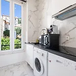 Cozy 2 Bedroom Seafront 150m From Monaco *