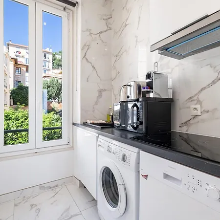 Apartment Cozy 2-bedroom Facing The Sea 100m From Monaco